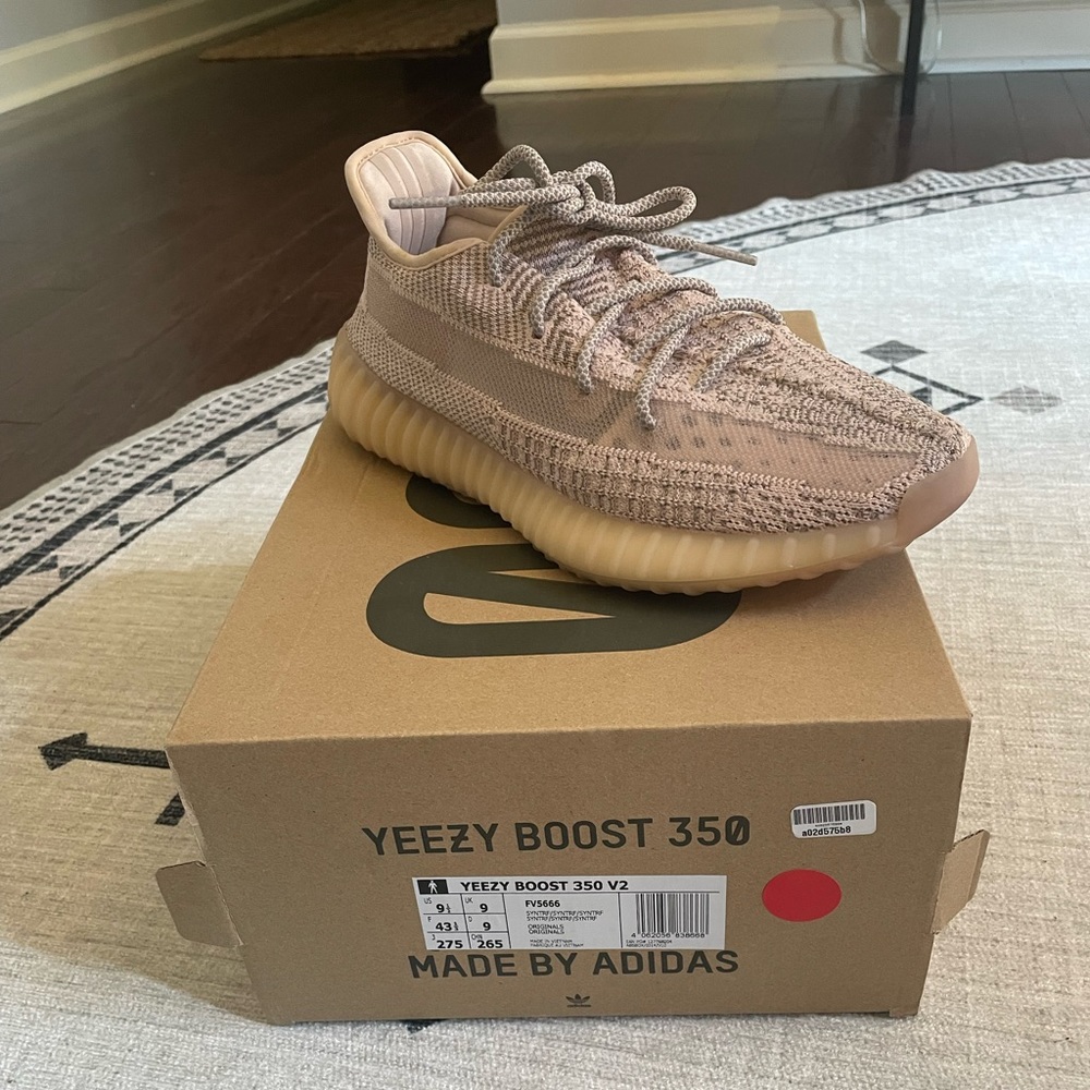 Yeezy Boost 350 v2 Synth Reflective
